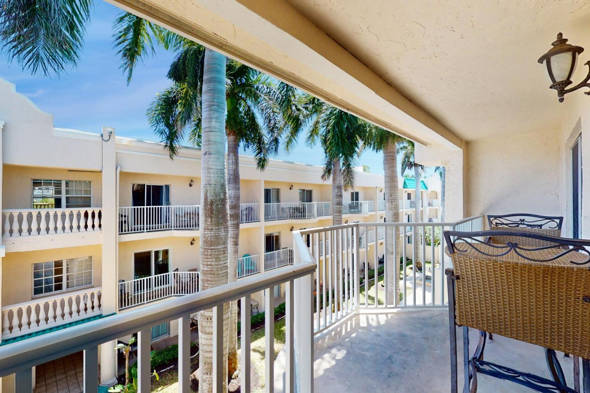 דירות סייסטה קי The Palm Bay Club Unit 311 מראה חיצוני תמונה